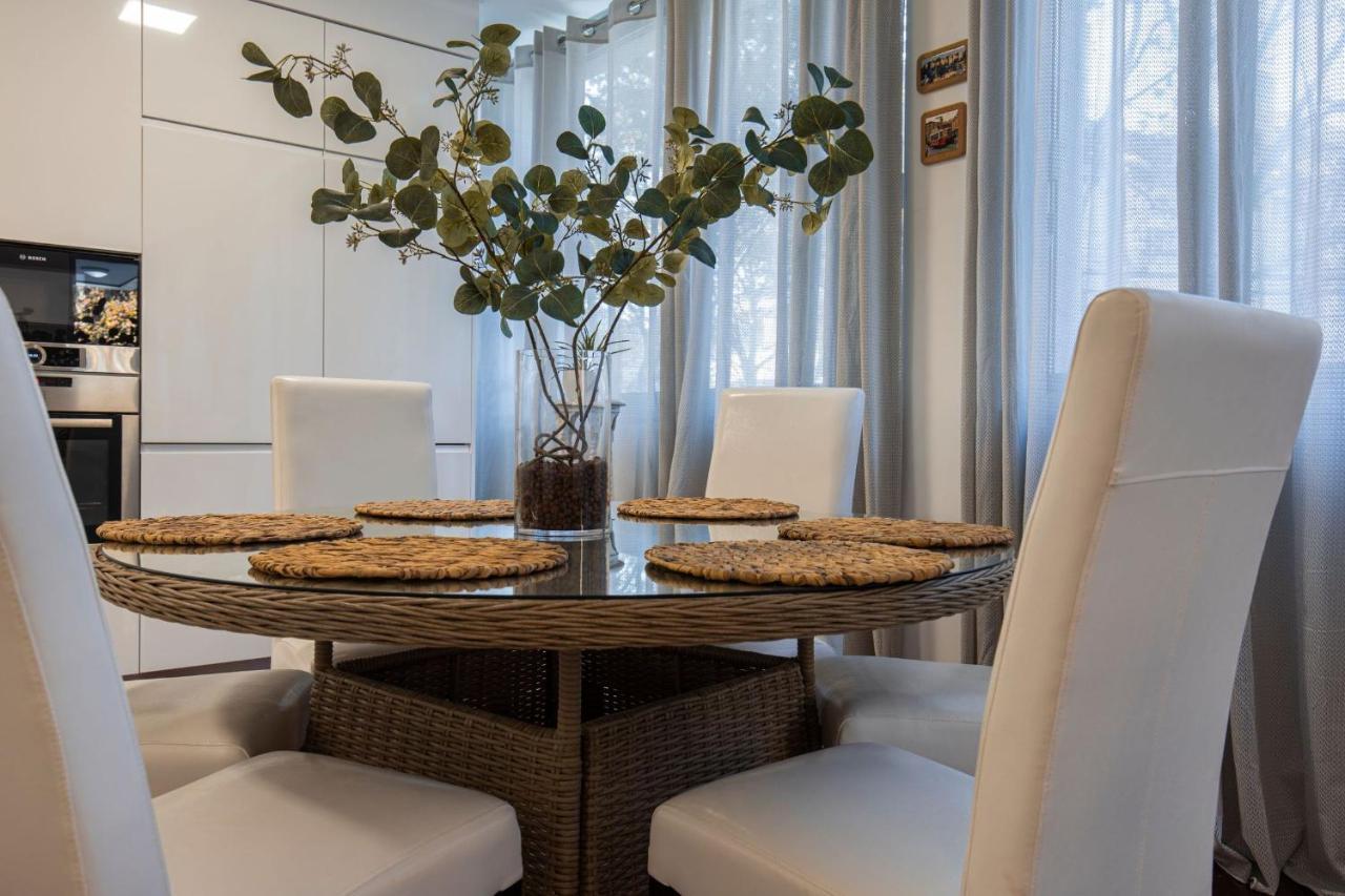 Touch Of Class 2Bdr Apartment By Lovelystay Віавіа Zewnętrze zdjęcie